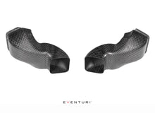 Load image into Gallery viewer, Eventuri BMW G87 M2 Carbon Intake Scoop Set