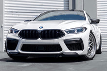 Load image into Gallery viewer, F9x M8 Performance Dry Carbon Lower Splitter Set (Autotecknic)