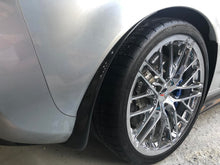 Load image into Gallery viewer, C6 Z06/ZR1 Rear Carbon Fiber Splash Guards