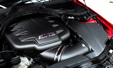 Load image into Gallery viewer, Eventuri BMW E9X M3 (S65) Black Carbon Inlet Plenum - Matte