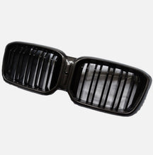 Load image into Gallery viewer, BMW G01 X3 / G02 X4 LCI Carbon Fiber Grills