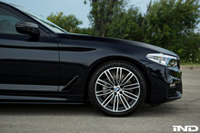 Load image into Gallery viewer, iND g30 5 series painted front reflector set - iND Distribution