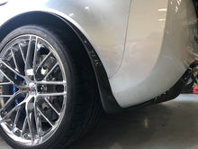 Load image into Gallery viewer, C6 Z06/ZR1 Rear Carbon Fiber Splash Guards