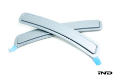 Load image into Gallery viewer, iND g20 3 series painted front reflector set - iND Distribution