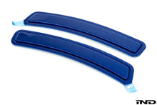 Load image into Gallery viewer, iND g20 3 series painted front reflector set - iND Distribution