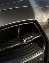 Load image into Gallery viewer, AutoTecknic Dry Carbon Avanzato Front Grille - G80 M3 | G82/ G83 M4