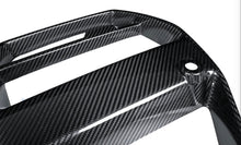 Load image into Gallery viewer, G8x BMW M3/M4 V Style Carbon Fiber Grill