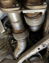 Load image into Gallery viewer, MAD BMW S55 3.5" Fat Boy Downpipes M2C M3 M4 W/ Flex Section