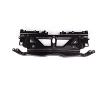 Load image into Gallery viewer, G8x BMW M2/M3/M4 Carbon Fiber Radiator Shroud
