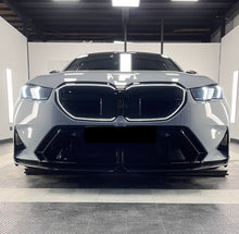 Load image into Gallery viewer, G90 BMW M5 P Style Carbon Fiber Front Lip