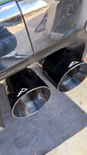 Load image into Gallery viewer, MAD BMW G90 M5 Axle-Back
