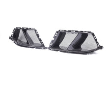 Load image into Gallery viewer, G8x BMW M3/M4 Carbon Fiber Air Ducts W/ Mesh