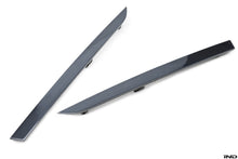 Load image into Gallery viewer, iND f30 3 series painted rear reflector set - iND Distribution