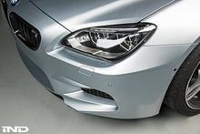 Load image into Gallery viewer, IND F06 / F12 / F13 M6 Painted Front Reflector Set