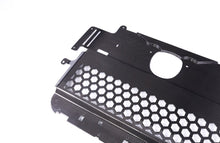 Load image into Gallery viewer, G8x M2/M3/M4 Dry Carbon Fiber Skid Plate Oil Cooler Guard