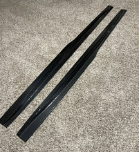 Load image into Gallery viewer, F8x M3/M4 PSM Style Carbon Fiber Side Skirt Extensions (Flat Version)