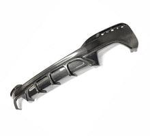 Load image into Gallery viewer, G30 BMW 5 Series P2 Carbon Fiber Rear Diffuser