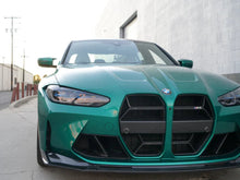 Load image into Gallery viewer, G8x BMW M3/M4 CSL Dry Carbon Fiber Grill