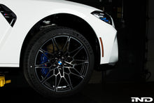 Load image into Gallery viewer, IND G8X M3 / M4 Painted Front Reflector Set