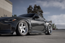 Load image into Gallery viewer, Street Hunter Nissan Z Wide Body Kit