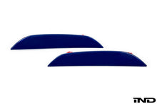 Load image into Gallery viewer, iND f90 m5 painted rear reflector set - iND Distribution