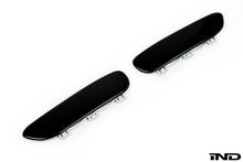 Load image into Gallery viewer, iND e46 m3 painted front reflector set - iND Distribution
