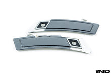 Load image into Gallery viewer, iND e70 x5 lci painted front reflector set - iND Distribution