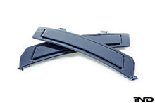 Load image into Gallery viewer, iND e70 x5 lci painted front reflector set - iND Distribution