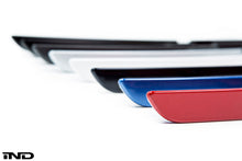 Load image into Gallery viewer, iND f32 4 series painted rear reflector set msport - iND Distribution