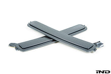 Load image into Gallery viewer, iND f90 m5 painted front reflector set - iND Distribution