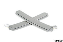 Load image into Gallery viewer, iND f90 m5 painted front reflector set - iND Distribution