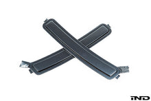 Load image into Gallery viewer, iND f90 m5 painted front reflector set - iND Distribution