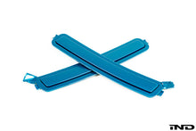 Load image into Gallery viewer, iND f90 m5 painted front reflector set - iND Distribution