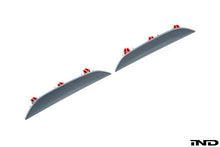 Load image into Gallery viewer, iND f90 m5 painted rear reflector set - iND Distribution
