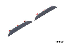 Load image into Gallery viewer, iND f90 m5 painted rear reflector set - iND Distribution