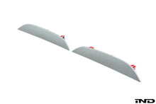 Load image into Gallery viewer, iND f90 m5 painted rear reflector set - iND Distribution