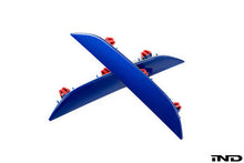 Load image into Gallery viewer, iND f90 m5 painted rear reflector set - iND Distribution