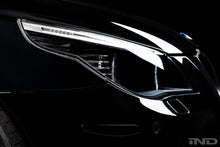 Load image into Gallery viewer, iND e60 m5 painted front reflector set - iND Distribution