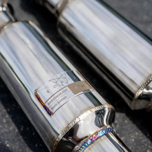 Load image into Gallery viewer, Bomiz E9x M3 X Pipe - Race