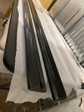 Load image into Gallery viewer, Carbon Fiber Side Skirts
