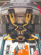 Load image into Gallery viewer, BMW M3 E9x V2 (GOLD)