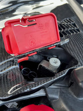 Load image into Gallery viewer, BMW F8x M3/M4 Carbon Fiber Engine Corner Cowl Panels