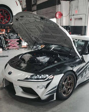 Load image into Gallery viewer, CSF "Super" (Supra and BMW B58) Manifold