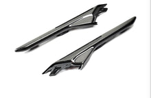 Load image into Gallery viewer, BMW F90 M5 Carbon Fiber Fender Vents (Autotecknic)
