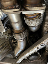 Load image into Gallery viewer, MAD BMW S55 3.5" Fat Boy Downpipes M2C M3 M4 W/ Flex Section