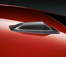 Load image into Gallery viewer, AutoTecknic Dry Carbon Roof Antenna Cover - G90 M5

