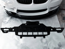 Load image into Gallery viewer, BMW E9X M3 MLT Engineering-Design Skid Plate  (2008-2013)
