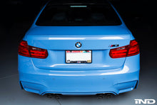 Load image into Gallery viewer, iND f8x m3 m4 painted rear reflector set - iND Distribution
