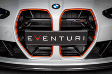 Load image into Gallery viewer, Eventuri BMW G8X M3 / M4 Black Carbon Intake Scoop Set
