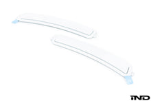 Load image into Gallery viewer, iND g30 5 series painted front reflector set - iND Distribution
